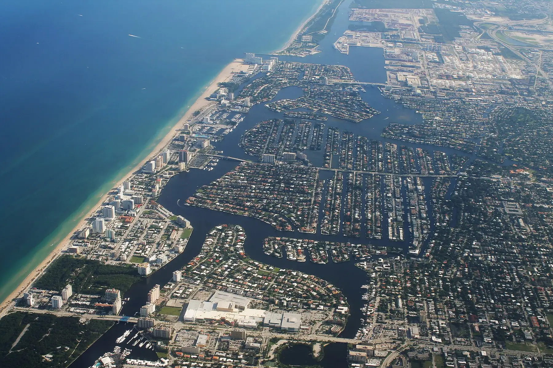 Aerial view facing south over the Las Olas neighborhood toward Port Everglades — Jackson Tower, Fort Lauderdale